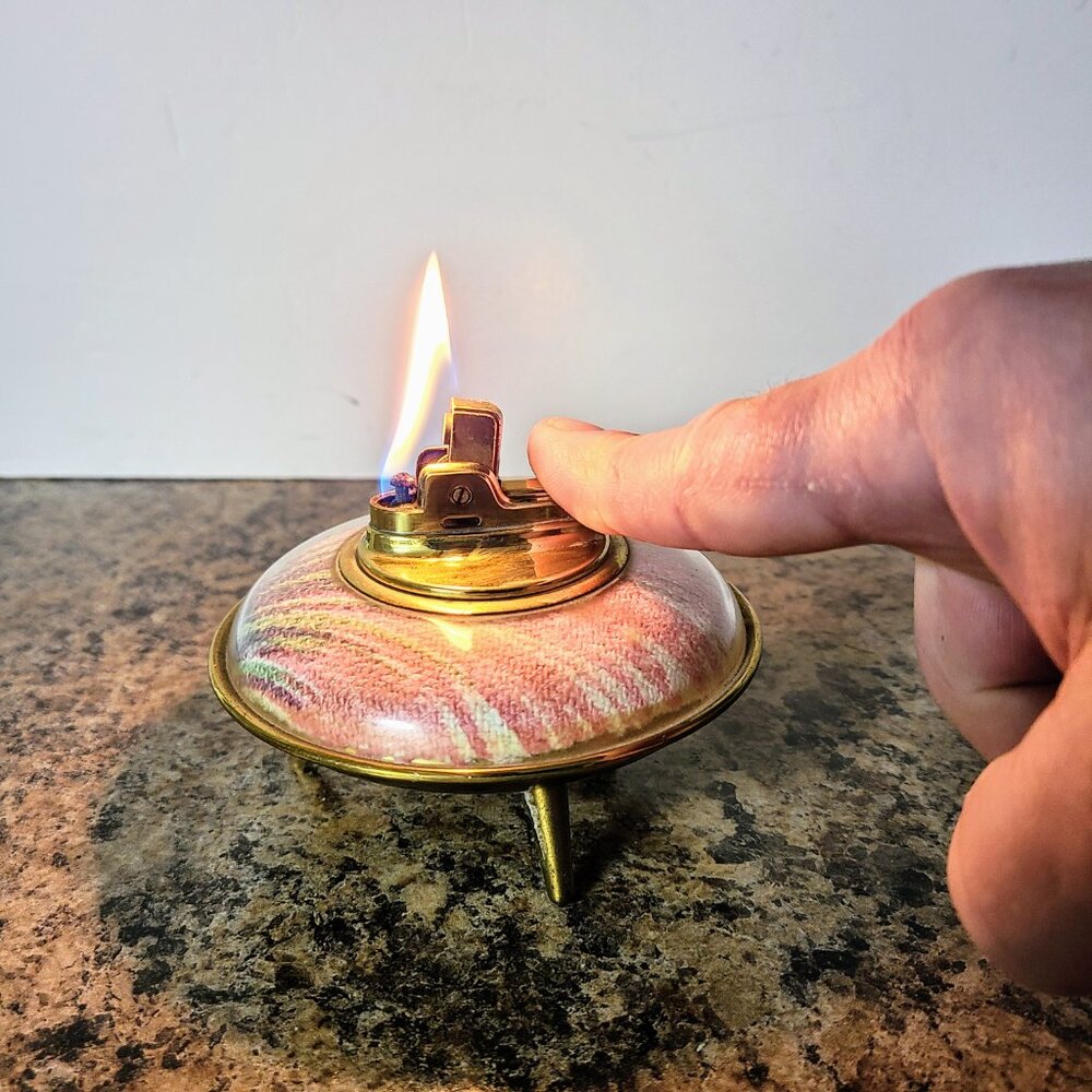 1955 Ronson 'Decor' UFO Table Lighter, Petrol Lighter, Made In USA, Works Great! - Picture 3 of 11